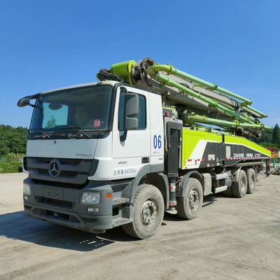 Monte Edilmiş Kullanılmış Kamyon Beton Pompası ， Elektrikli Dizel Motor 49m beton bom pompası