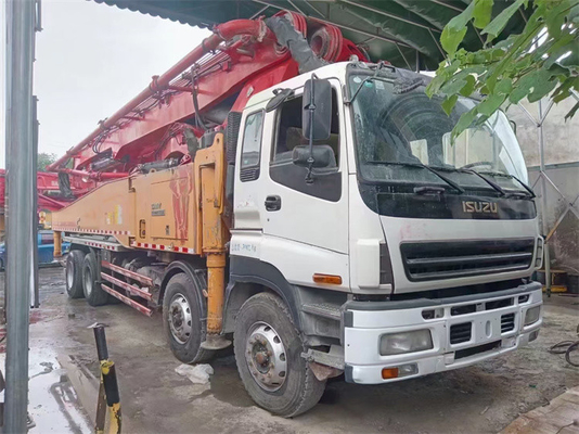Üst Marka HB56K Mafsallı Bomlu Beton Pompası Kamyonu 56m