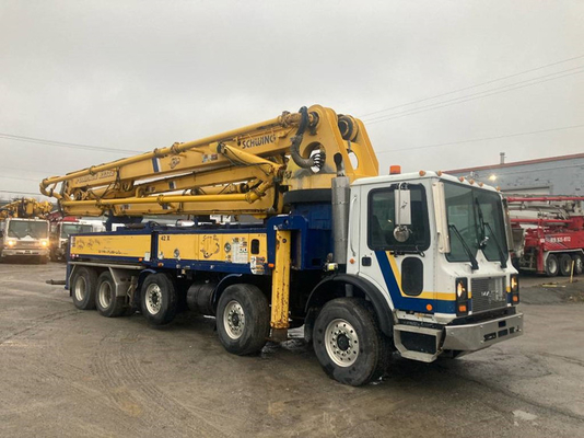 Üst Marka HB56K 56m Mafsallı Bomlu Beton Pompası Kamyonu